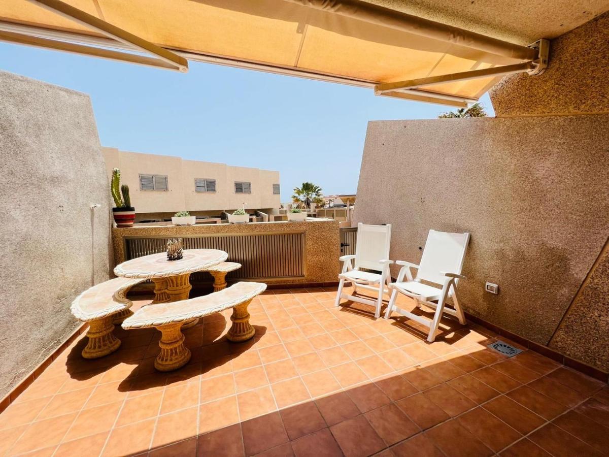Apartamentos Vista Marina - El Medano Esterno foto