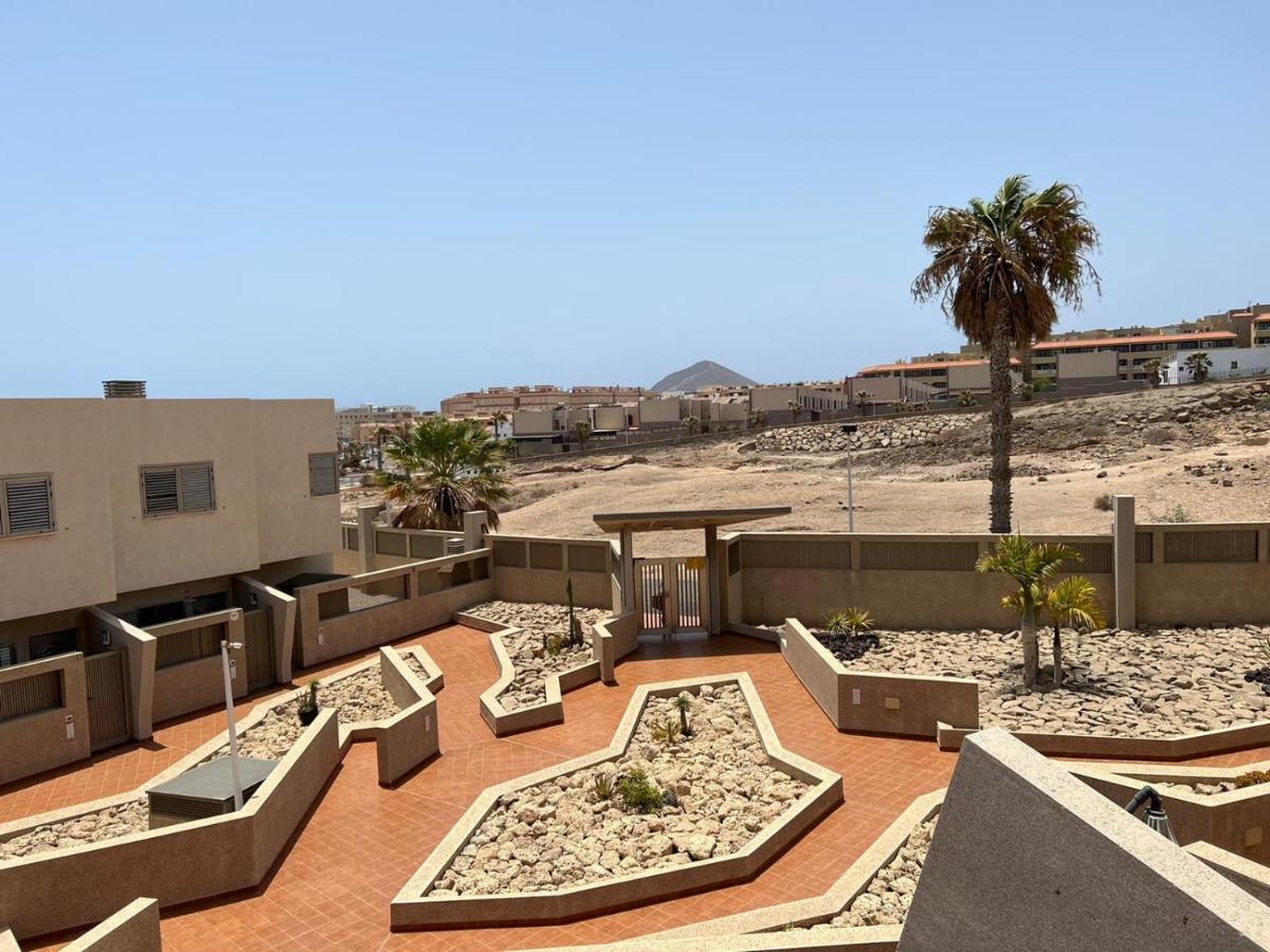 Apartamentos Vista Marina - El Medano Esterno foto